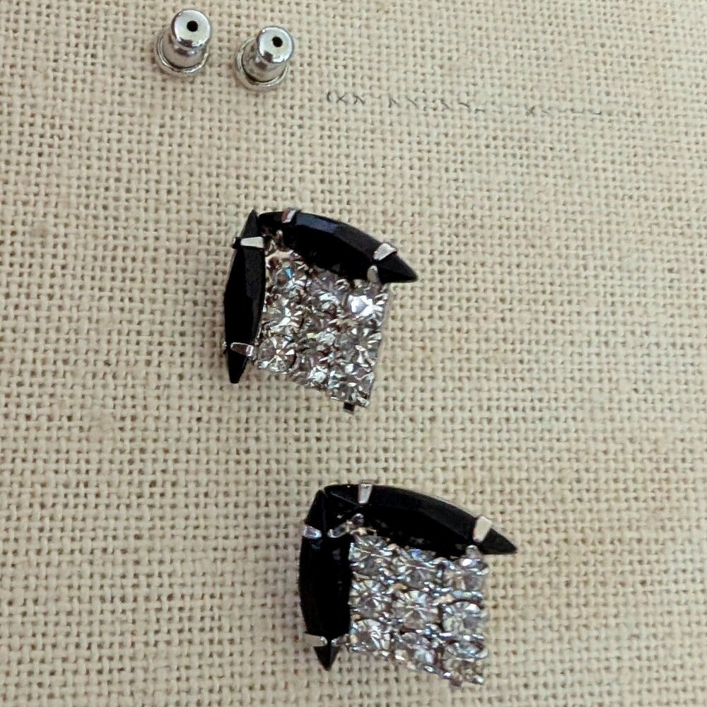 Vintage GORGEOUS TULIP EARRINGS #56